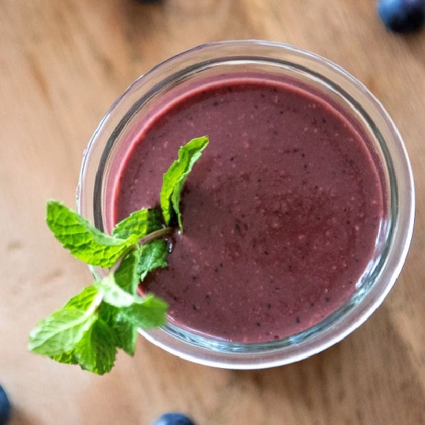 10 Best NutriBullet Recipes - Blueberry Immune Booster